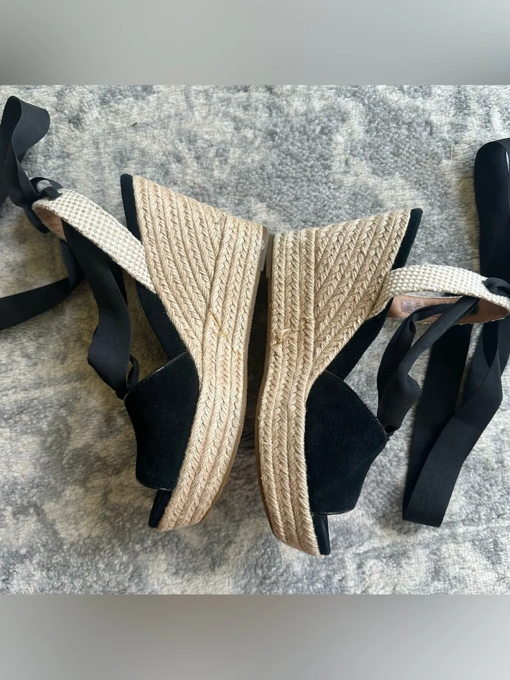 UGG Shiloh Black Suede Espadrille Wedge Sandals Ribbon Tie Wrap Womens Size 7